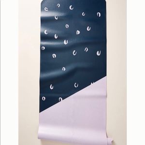 ANTHROPOLOGY Travel Yoga Mat